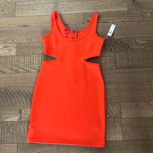 3/$15 NWT Orange bongo size medium dress